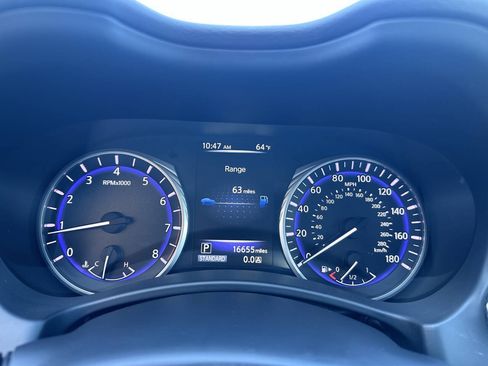 Used 2017 INFINITI Q60 2.0t w/ Cargo Package AWD/4WD image 20