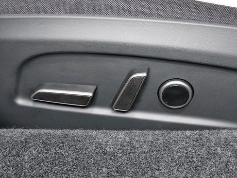 Used 2025 Tesla Model 3 Long Range AWD/4WD image 6