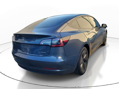 Used 2022 Tesla Model 3 Long Range image 9