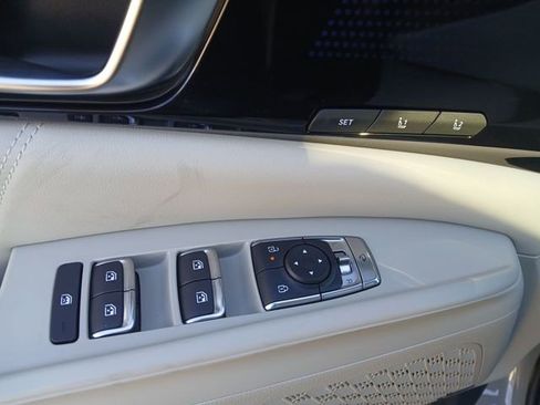 New 2026 Kia Carnival SX Prestige FWD image 13