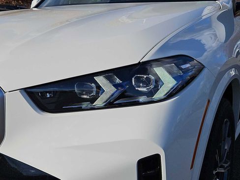 New 2026 BMW X5 xDrive50e w/ M Sport Package image 11