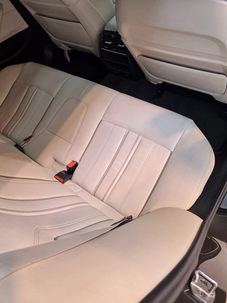 Used 2018 BMW 540i RWD image 48