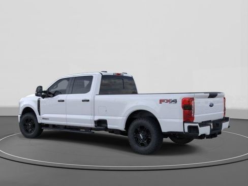 New 2026 Ford F350 4x4 Crew Cab Super Duty image 4