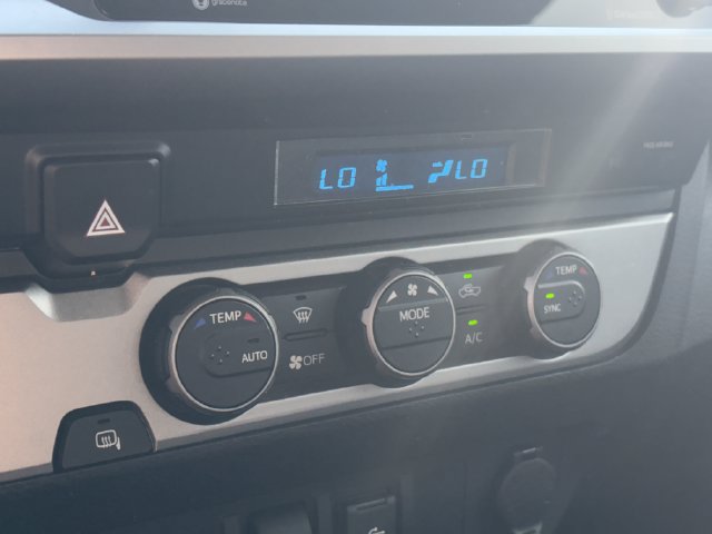 Used 2022 Toyota Tacoma SR5 RWD image 19