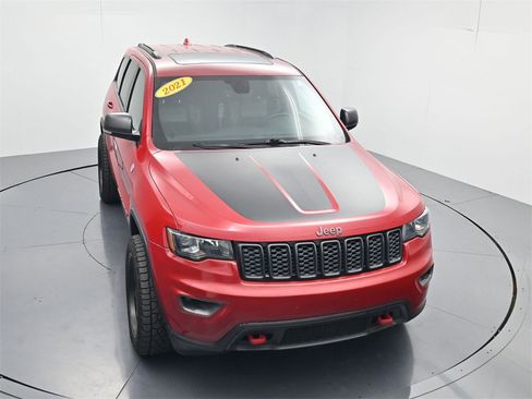 Used 2021 Jeep Grand Cherokee Trailhawk image 42