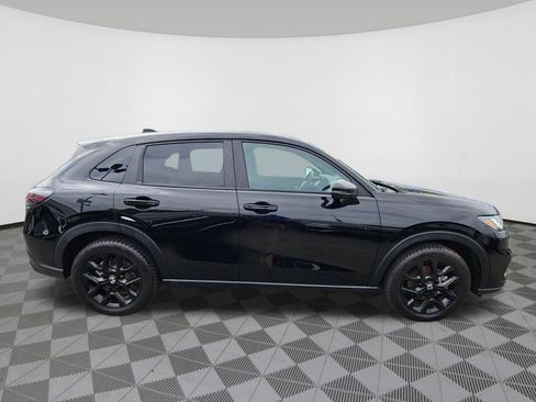 Certified 2024 Honda HR-V Sport image 6