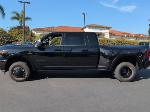 New 2026 RAM 3500 Limited image 8