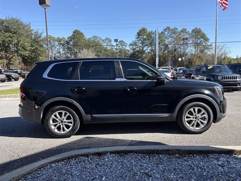 Used 2021 Kia Telluride LX image 4