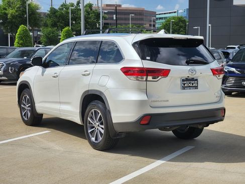 Used 2018 Toyota Highlander XLE FWD image 73