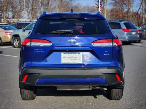 Used 2022 Toyota Corolla Cross LE image 6