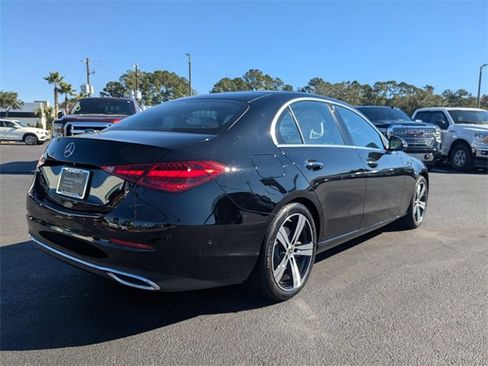 Used 2025 Mercedes-Benz C 300 Sedan image 5