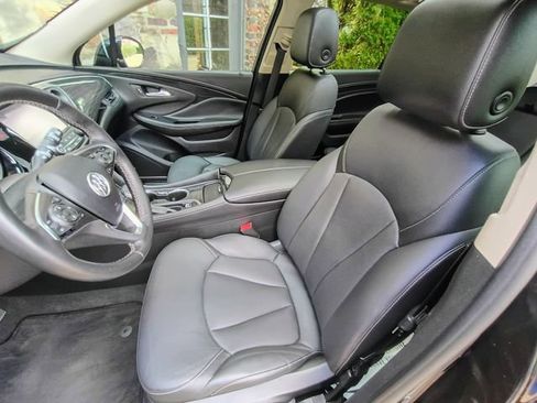 Used 2017 Buick Envision Premium image 33