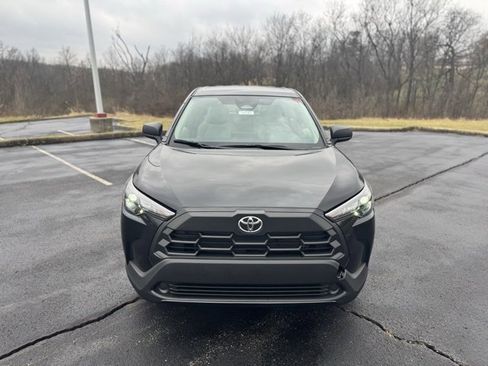 New 2026 Toyota Corolla Cross L image 8