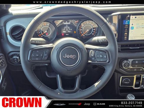 New 2026 Jeep Gladiator Sport AWD/4WD image 12