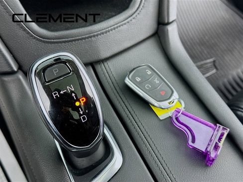 Used 2017 Cadillac XT5 Premium Luxury image 24