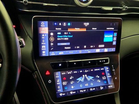 Used 2023 Maserati Grecale Modena AWD/4WD image 18