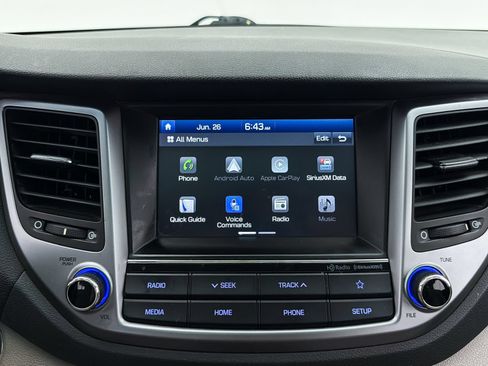 Used 2018 Hyundai Tucson Value FWD image 18