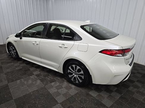 Used 2020 Toyota Corolla LE FWD image 9