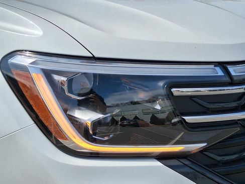 New 2026 Volkswagen Atlas Peak Edition AWD/4WD image 14