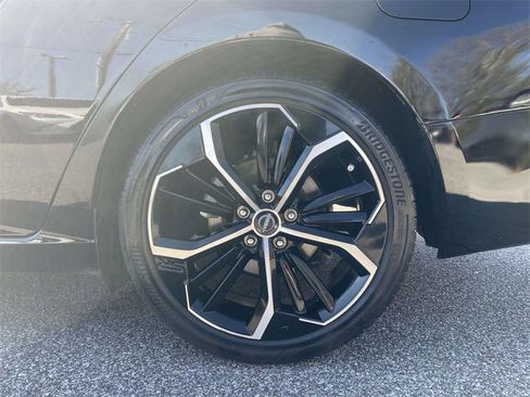 Used 2024 Nissan Altima 2.5 SR image 10