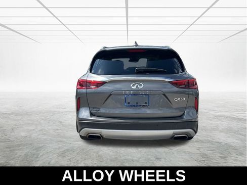 Used 2022 INFINITI QX50 Sensory FWD image 6