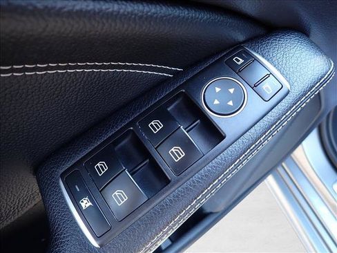 Used 2018 Mercedes-Benz CLA 250 image 12
