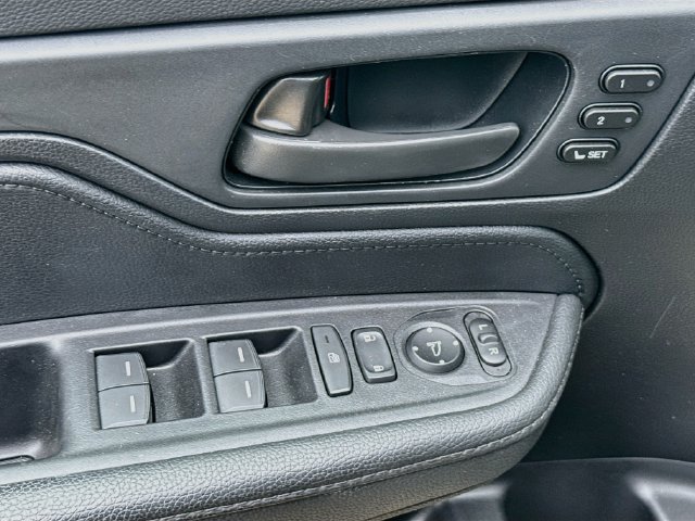 Certified 2024 Honda Odyssey EX-L image 21