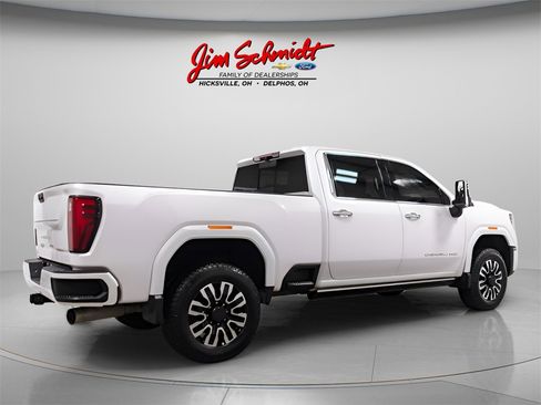 Used 2024 GMC Sierra 2500 Denali Ultimate w/ LPO, GMC Protection Package image 6