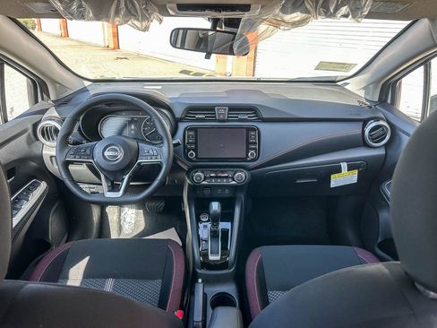 New 2025 Nissan Versa SR w/ Trunk Package image 13