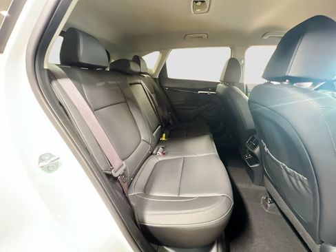 Certified 2025 Kia Seltos EX FWD image 26