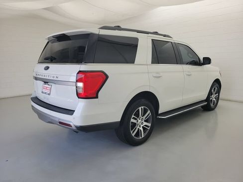 Used 2022 Ford Expedition XLT RWD image 5