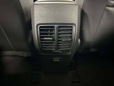 Used 2019 Ford Escape SEL AWD/4WD image 32
