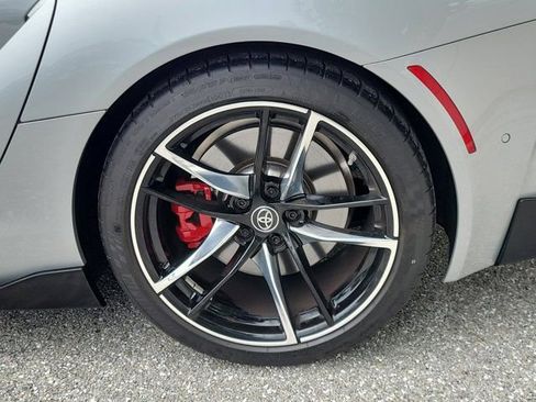 Used 2022 Toyota Supra RWD image 9