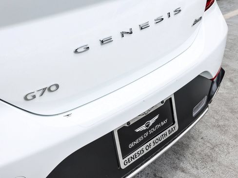 Used 2023 Genesis G70 2.0T AWD/4WD image 7