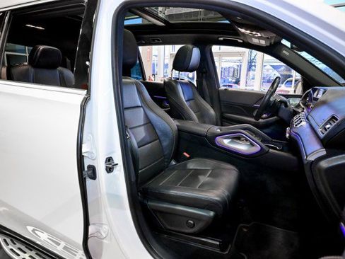 Used 2023 Mercedes-Benz GLS 450 4MATIC image 31