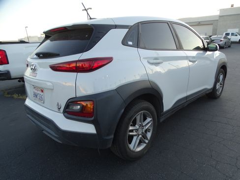 Used 2019 Hyundai Kona SE image 4
