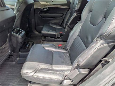 Used 2022 Volvo XC90 T6 Inscription w/ Advanced Package AWD/4WD image 18
