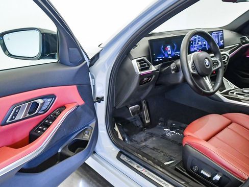 Certified 2023 BMW 330i Sedan w/ M Sport Package image 23