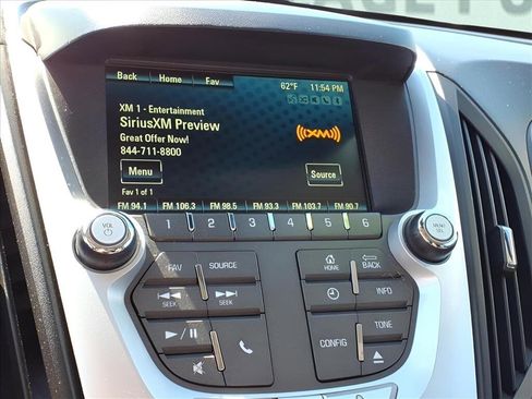 Used 2015 Chevrolet Equinox LT w/ Driver Convenience Package image 16