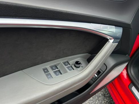 Used 2020 Audi S7 Prestige w/ Prestige Package image 13