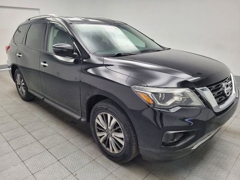 Used 2019 Nissan Pathfinder S FWD image 13