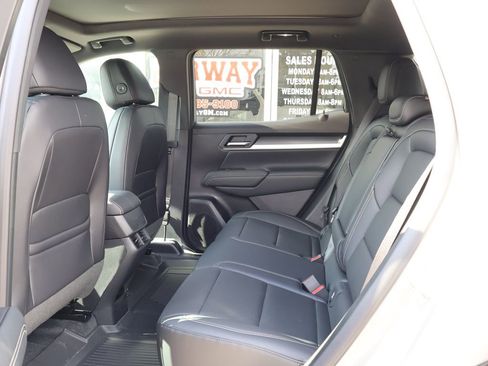 New 2026 GMC Terrain Elevation image 25