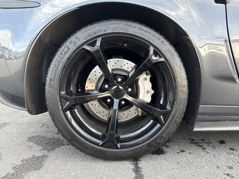 Used 2011 Chevrolet Corvette Grand Sport w/ Preferred Equipment Group image 26