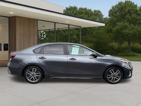 Used 2022 Kia Forte GT-Line w/ GT-Line Premium Package FWD image 7