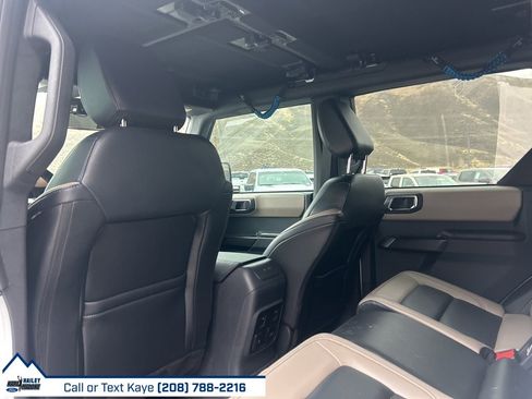 Used 2024 Ford Bronco Wildtrak image 12