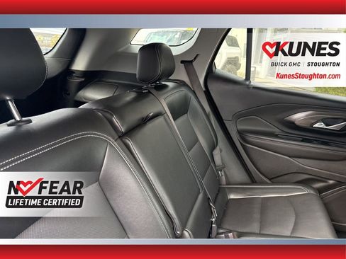 Used 2023 GMC Terrain SLT image 49