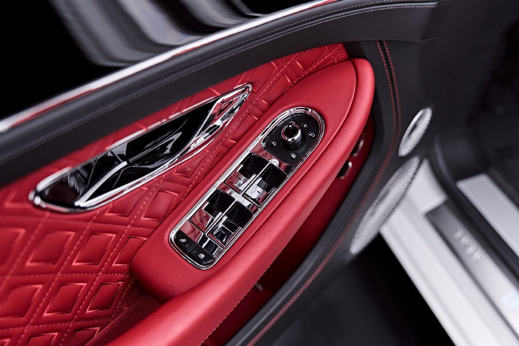 Used 2020 Bentley Continental GT AWD/4WD image 48