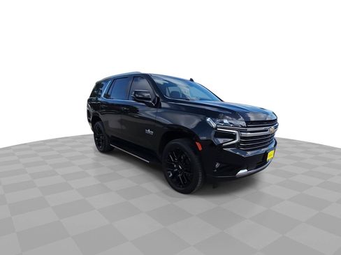 Used 2023 Chevrolet Tahoe LT w/ LT Signature Package AWD/4WD image 2