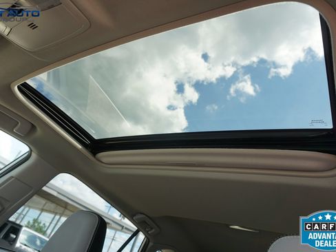 Used 2018 Toyota RAV4 Adventure AWD/4WD image 24