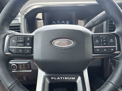 New 2025 Ford F250 Platinum image 64